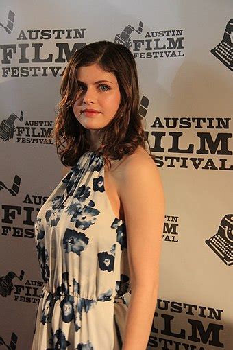 Alexandra Daddario — Wikipédia